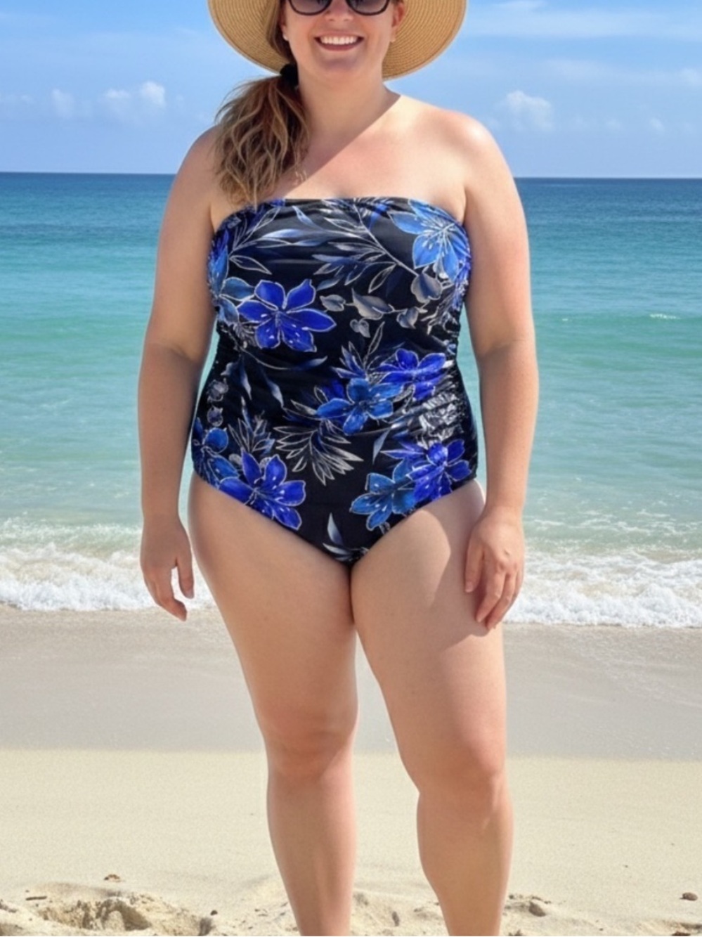 NWOT
Floral Strapless Swimsuit size
24